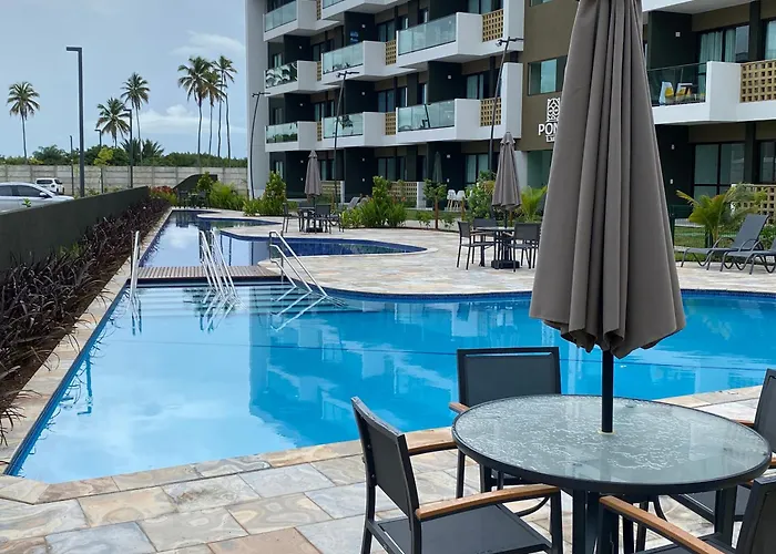 Flat Mana Beach Muro Alto